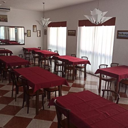 Hotel Danubio Беллария-Иджеа-Марина Экстерьер фото